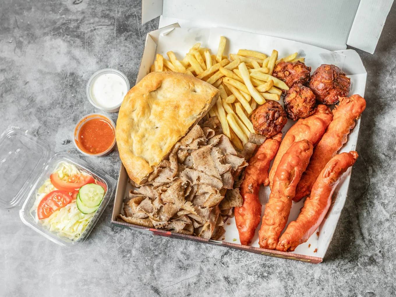 a munchy box served at Istanbul Pizza & Kebab House Dunfermline